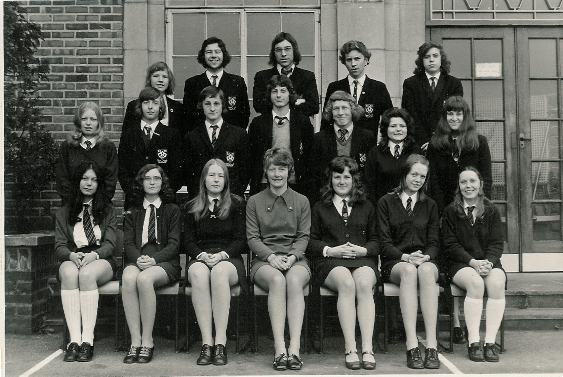 Headlands School, Swindon, Barbury House, Miss Niven's Tutor Group 1971