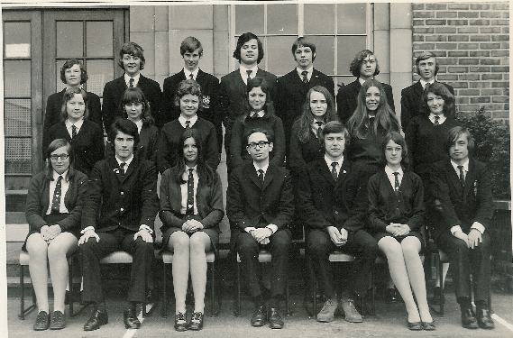 Headlands School, Swindon, Avebury House, Mr Deamer's Tutor Group 1971